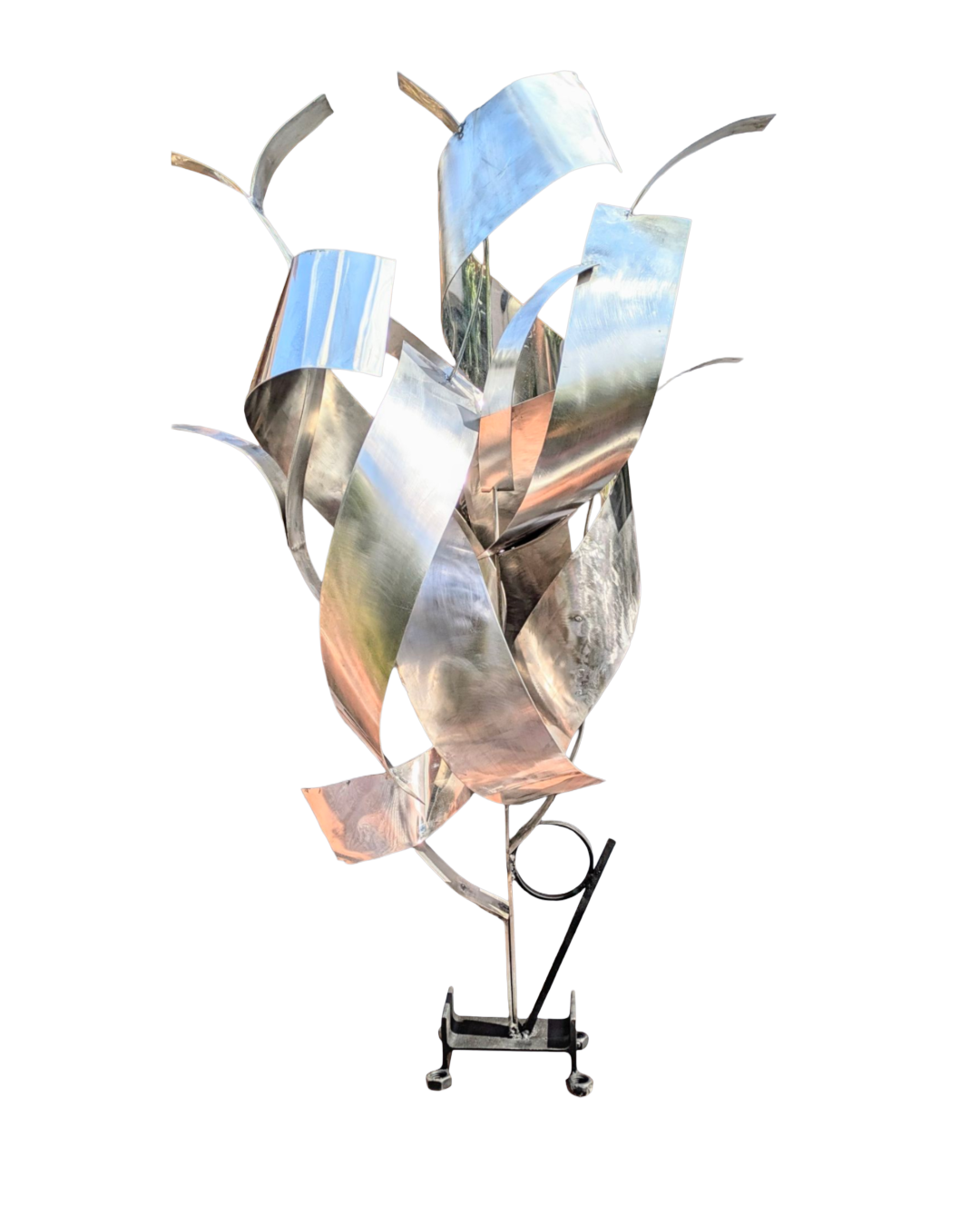 Stanbrook — Luis González Palacios. Acero reciclado, 130×68 cm, 2025.